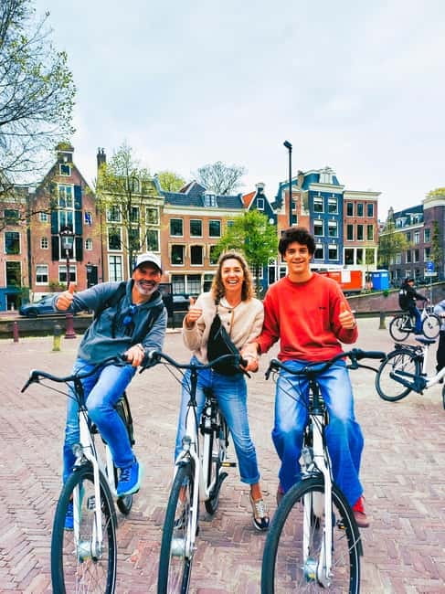 Amsterdam: Off the Beaten Path Bike Tour in French - The Sum Up: Is This Tour Right for You?