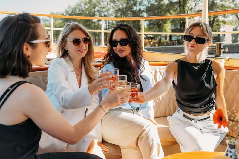 Amsterdam: Official SAIL Experience on Saloon Boat - FAQs