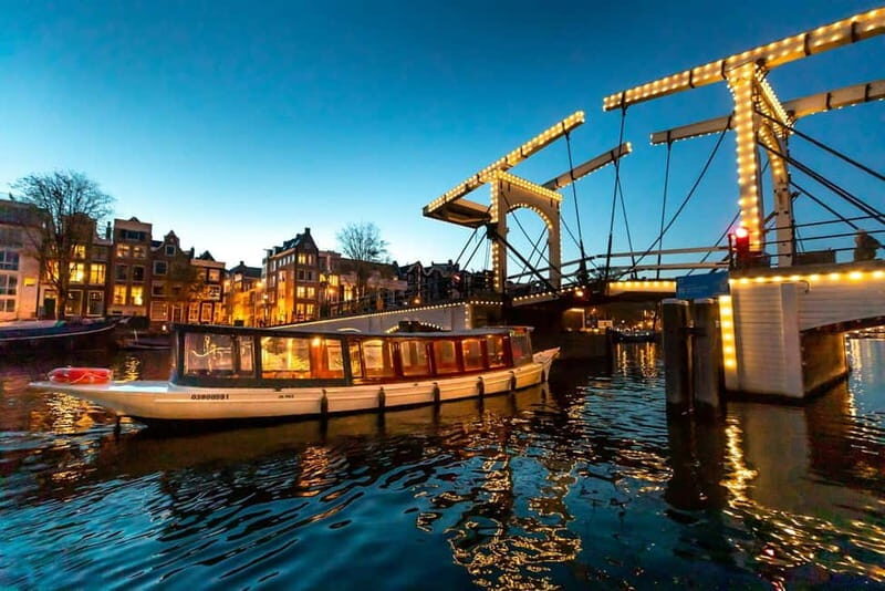 Amsterdam: Official SAIL Experience with Fireworks & Bubbles - The Experience: What to Expect on the Water