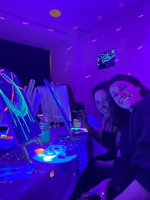 Amsterdam: Paint and Sip in the Dark at Rembrandt van Wine - A Fun Twist on the Classic Paint Night
