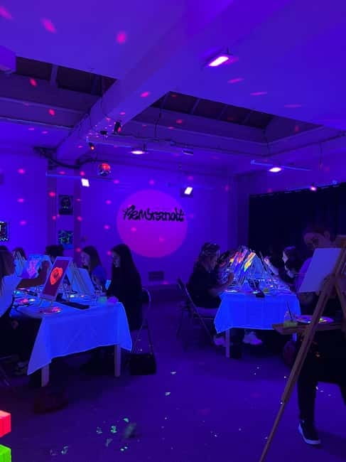 Amsterdam: Paint and Sip in the Dark at Rembrandt van Wine - What Travelers Say