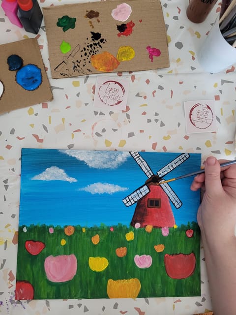Amsterdam: Paint & Sip Workshop - Paint your Souvenir - What Is the Amsterdam Paint & Sip Workshop?