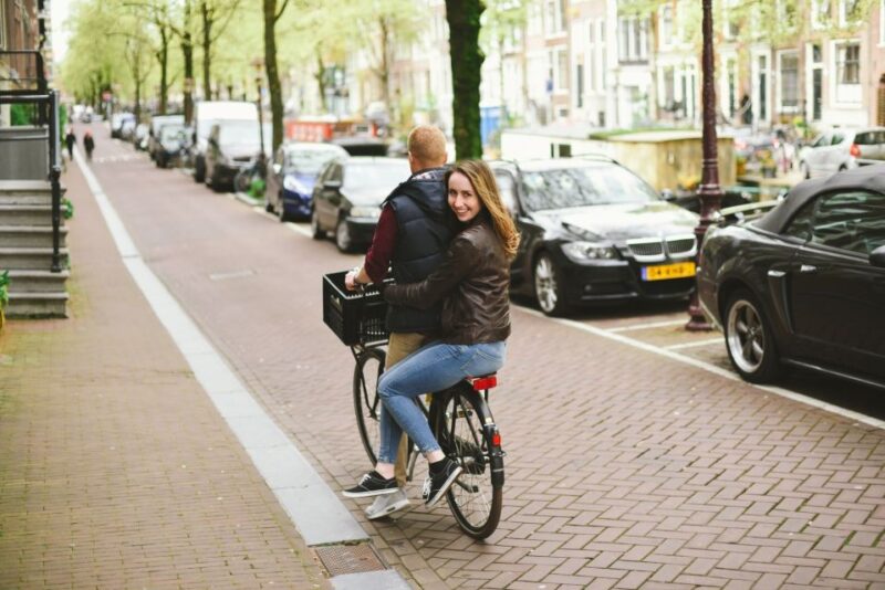 Amsterdam: Personal Travel & Vacation Photographer - Booking and Cancellation Policy