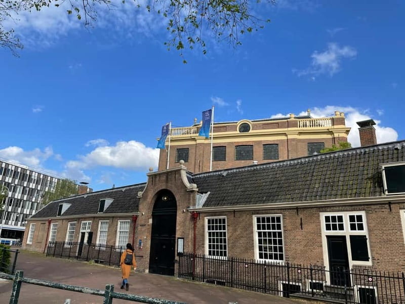 Amsterdam: Private Anne Frank and Jewish History Tour - The Value of Guided Expertise and Flexibility
