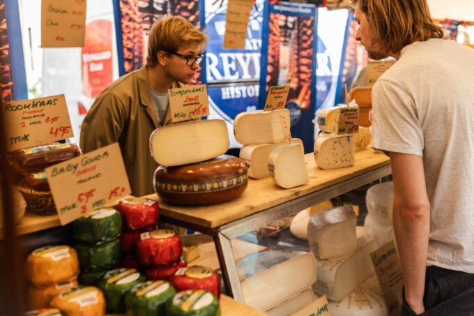 Amsterdam: Private Cheese and Beer Tour - Local Guide Insights