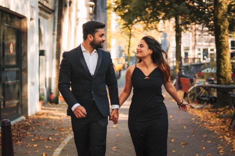 Amsterdam: Private Photoshoot for Couples, Families, or Solo - Key Points