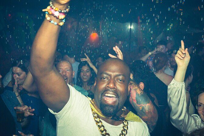 Amsterdam Private Pub Crawl in the City Center - What Makes This Tour Stand Out?