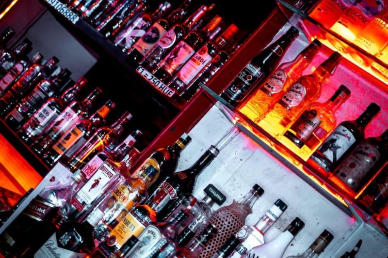 Amsterdam: Private Pub Crawl With VIP Club Entry and Shots - Good To Know