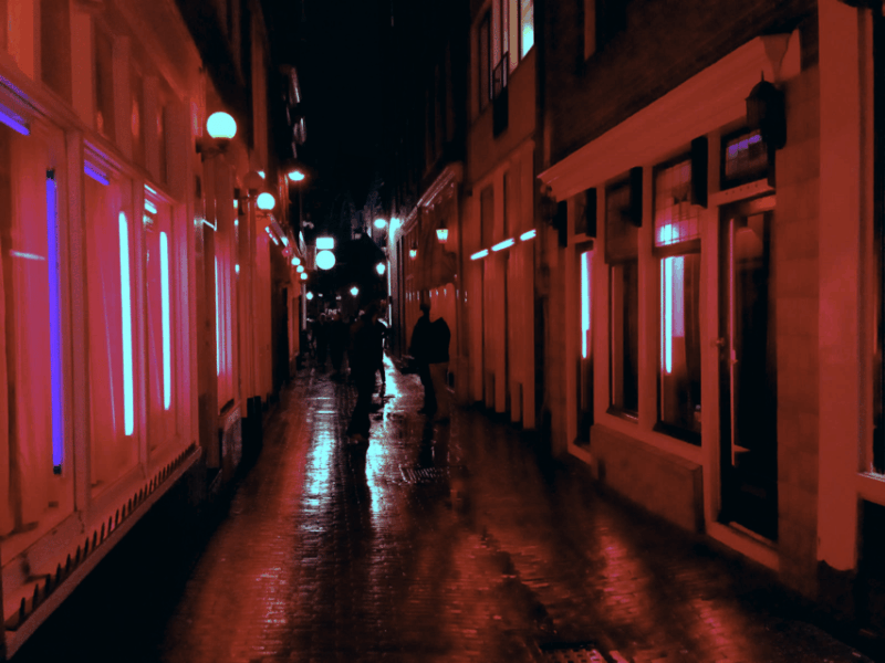 Amsterdam: Private Red Light District Tour in Spanish - Tour Experience