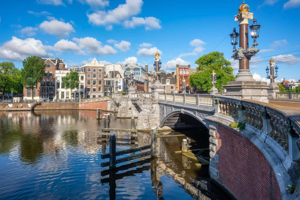Amsterdam: Private Rembrandt Walking Tour & Optional Museums - The Itinerary: Walking Through Rembrandt’s Amsterdam