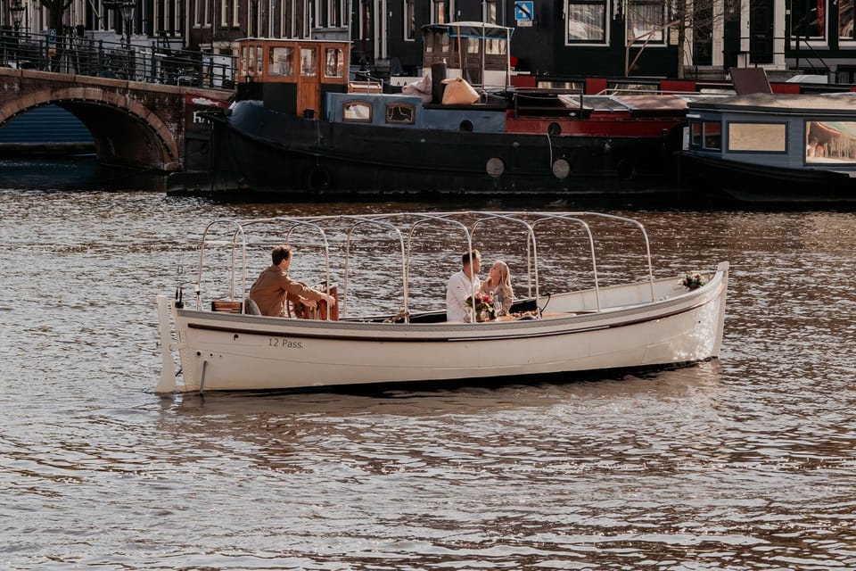 Amsterdam: Private Romantic Canal Cruise w. Prosecco/Snacks - Authentic Experiences & Real Reviews