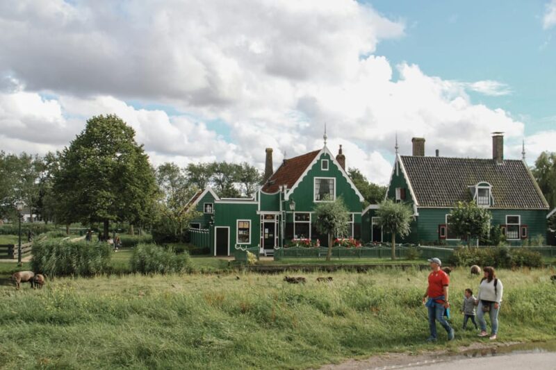 Amsterdam: Private Tour Giethoorn, Zaanse Schans Local Guide - Good To Know