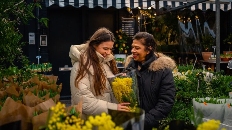 Amsterdam: Professional Photoshoot at the Canals - Good To Know