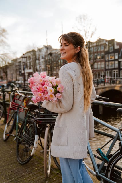Amsterdam: Professional Photoshoot at the Canals - Inclusions and What to Expect