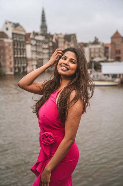 Amsterdam: Professional Photoshoot at the Canals - Customer Feedback and Reviews