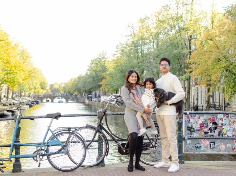 Amsterdam: Professional Photoshoot with 20 Images - Frequently Asked Questions  