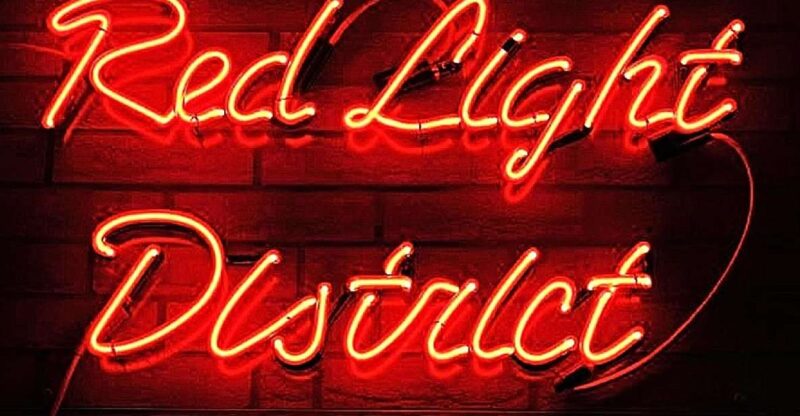 Amsterdam: Red Light District Exclusive Night Tour - Experience Highlights