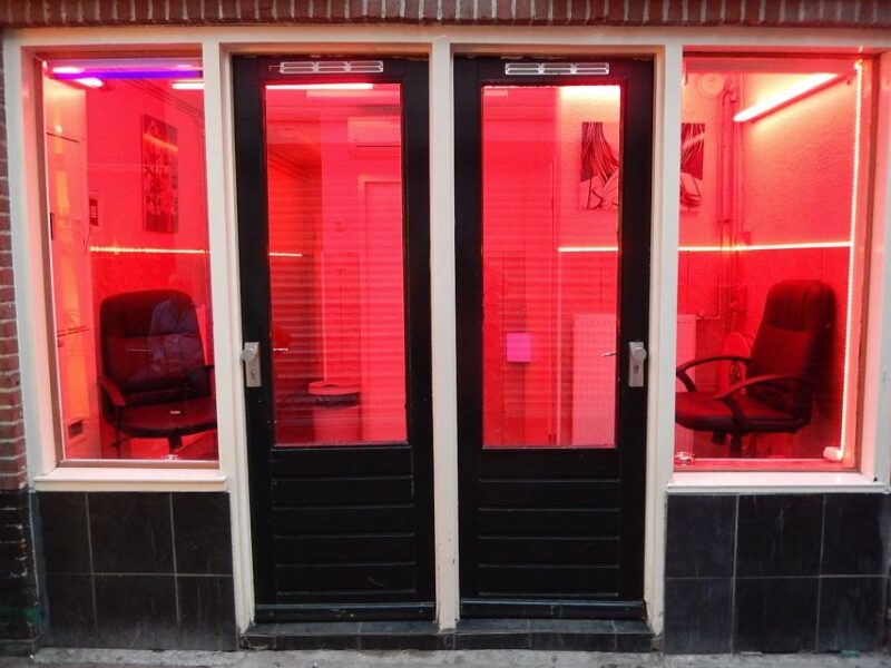 Amsterdam: Red Light District Exclusive Night Tour - Booking Information