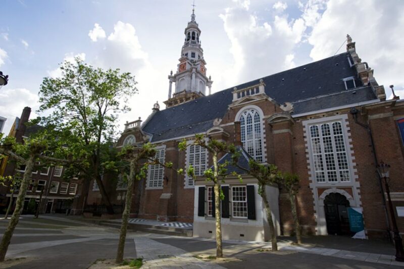 Amsterdam: Red Light District Self-Guided Audio Tour - Booking Information