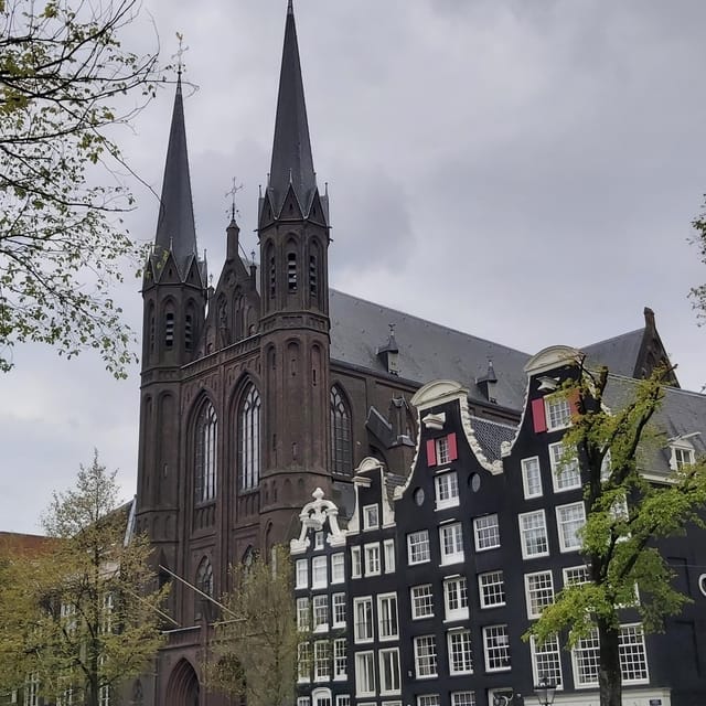 Amsterdam Red Light District Uncovered Private Tour - Frequently Asked Questions