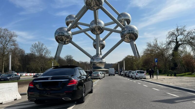 Amsterdam Schiphol Airport AMS - Private Airport Transfers - Chauffeur Experience