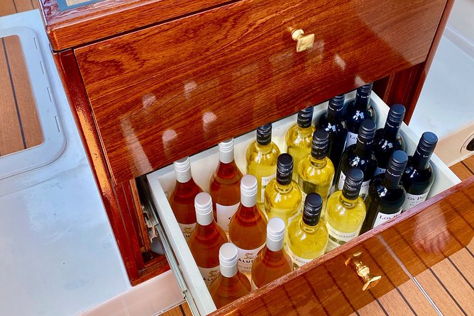 Amsterdam Small-Group Canal Cruise Including Snacks and Drinks - Frequently Asked Questions