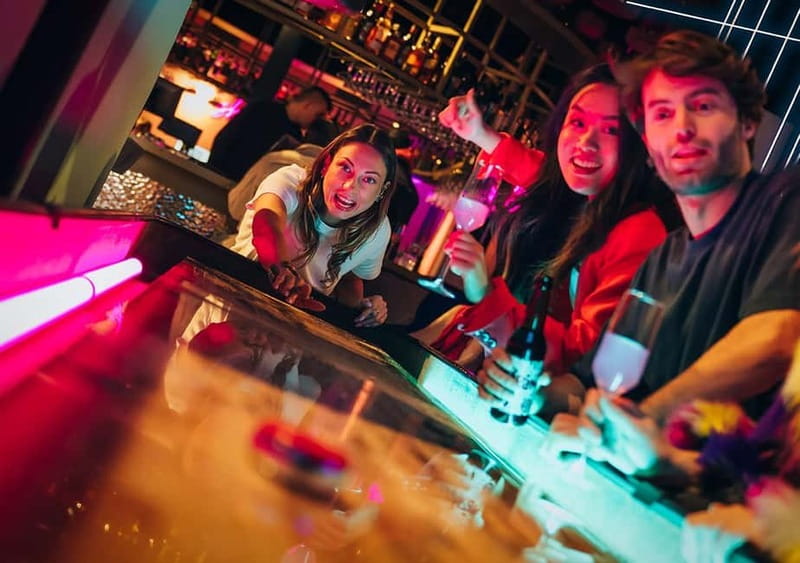 Amsterdam: The All Out - No.1 Activity Bar - Introduction