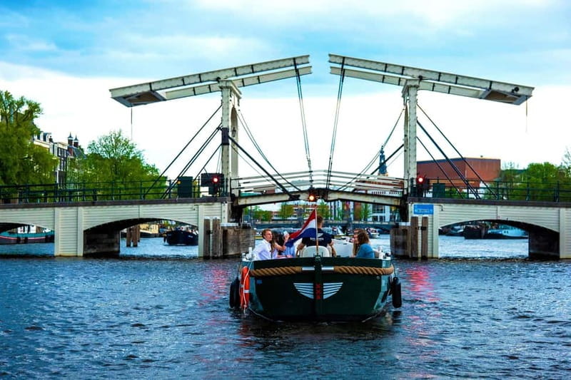 Amsterdam The Newest Cheese and Wine Canal Cruise - FAQ