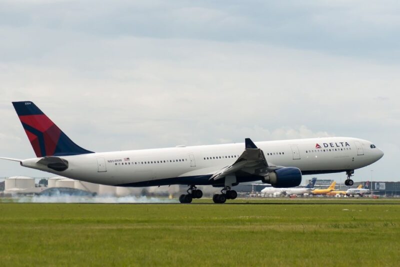 Amsterdam to Schiphol Private Transfer - Booking Process
