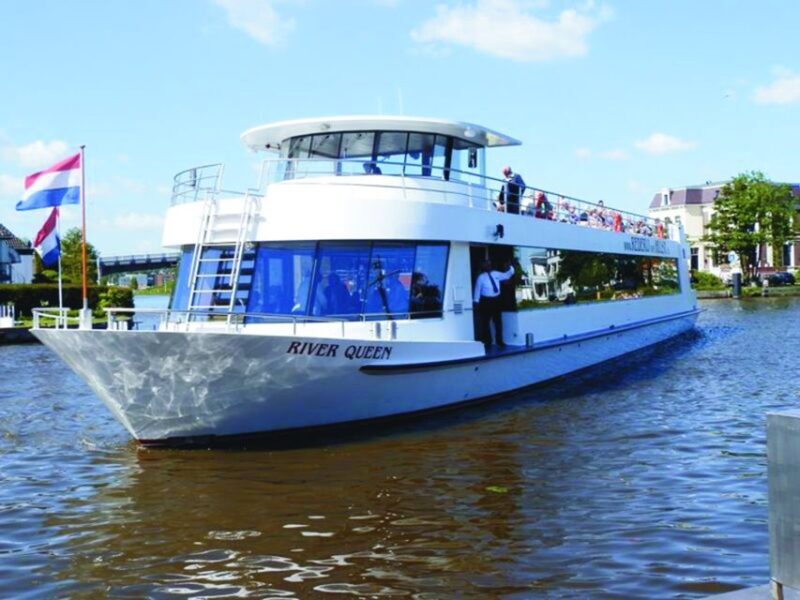 Amsterdam: Tour to Keukenhof Gardens with Windmill Cruise - Authentic Experiences & Tips