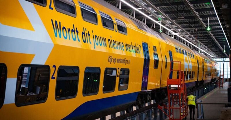 Amsterdam: Train Transfer Amsterdam From/To Leiden - Booking Process