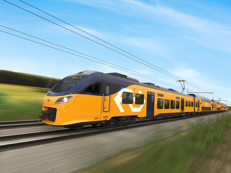 Amsterdam: Train Transfer From/To Zaandijk Zaanse Schans - Good To Know