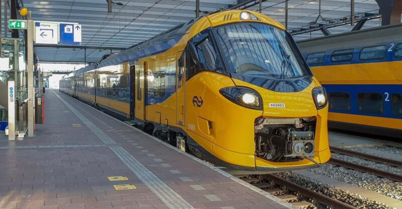 Amsterdam: Train Transfer From/To Zaandijk Zaanse Schans - Pricing Details
