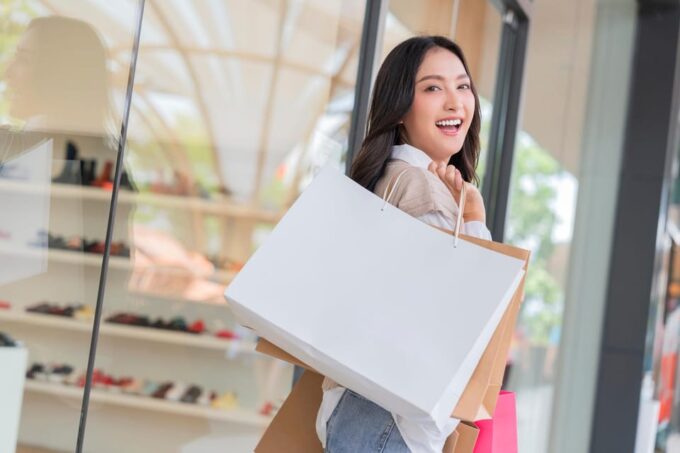 Amsterdam : Unique Shopping Experience for Girlfriends - Frequently Asked Questions