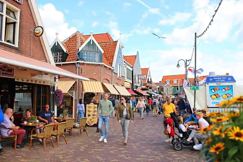 Amsterdam: Volendam and Cheese & Clog Farm Half-Day Trip - Who Will Love This Experience?