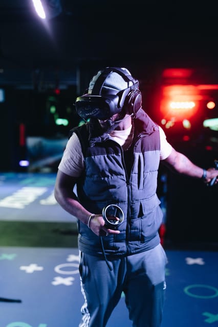 Amsterdam: VR Game Park Free-Roaming Experience - Tips for an Enjoyable Experience