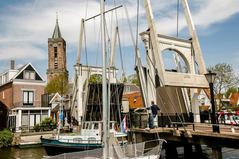 Amsterdam: Zaanse Schans, Edam, Volendam & Marken Bus Tour - Itinerary Highlights