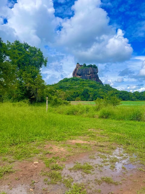 An Ultimate Day Trip to Sigiriya Rock Fortress - Sigiriya Rock Fortress
