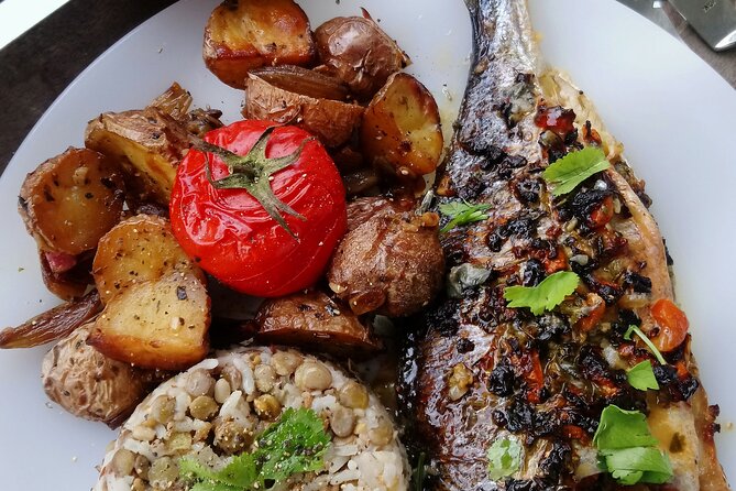 An Unforgettable Evening: Authentic Portuguese Dinner in Porto - Accessibility and Restrictions