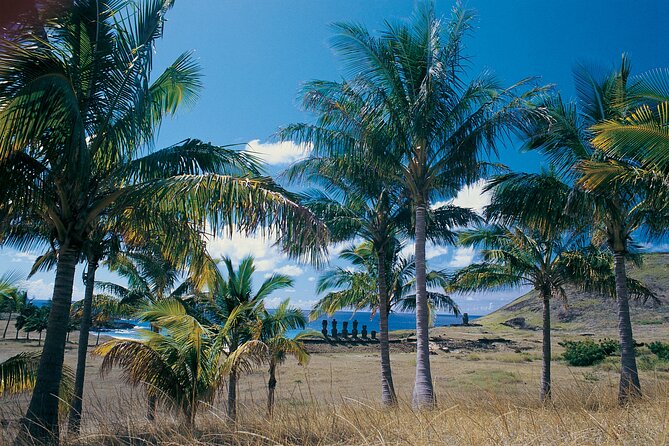 Anakena and Rapa Nui Culture in Easter Island - Visiting Anakena Beach