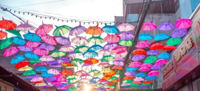 Ancient Treasures: Private Duong Lam & Van Phuc Village Tour - What to Bring