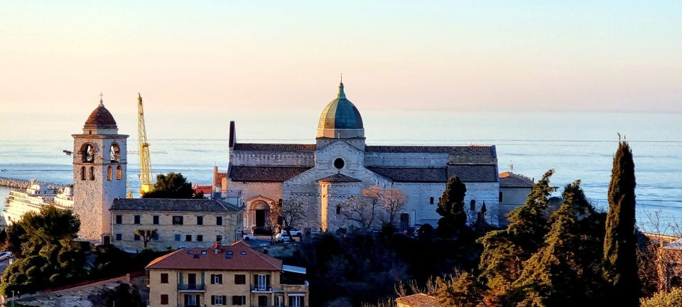 Ancona: City Walking Tour With Wine and Food Tasting - Parco Del Cardeto: a Hidden Gem