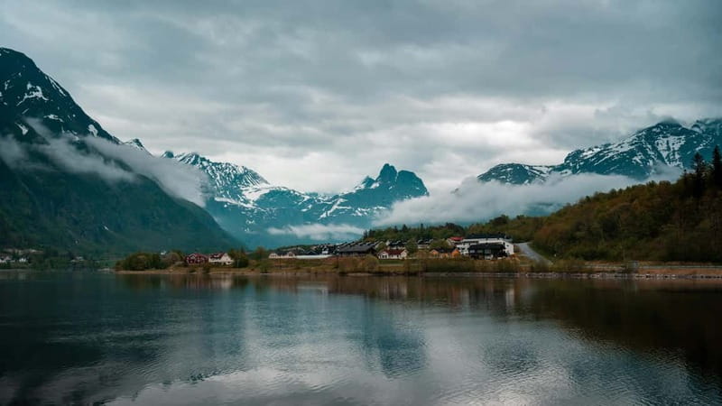 Åndalsnes: A Journey Through The Troll Road and Wall - Åndalsnes: A Journey Through The Troll Road and Wall