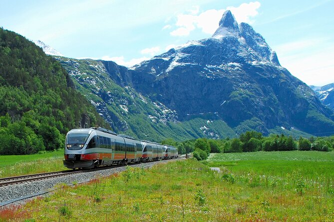 Åndalsnes to Trollstigen Scenic Tour - Key Points