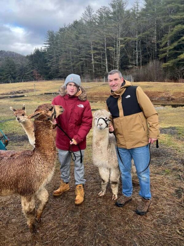 Andover, VT: Alpaca Interaction and Walk Experience - FAQ