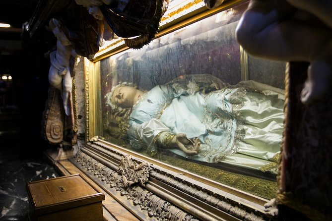 Angels and Demons Half-Day Guided Tour With Private Transport - Traveler Reviews