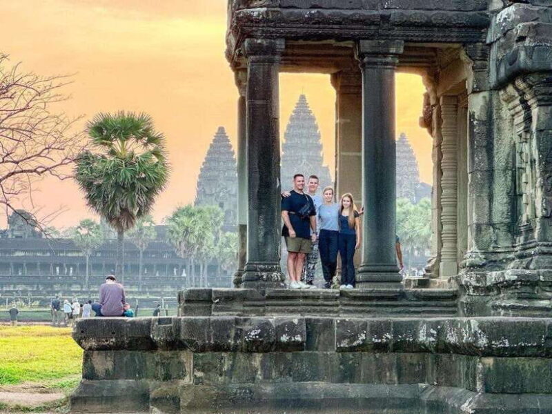 Angkor Wat 1 Day with Sunrise Combined tour with (Tuk Tuk) - Key Points