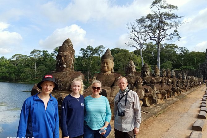 Angkor Wat & Banteay Srey Tour - Customer Reviews