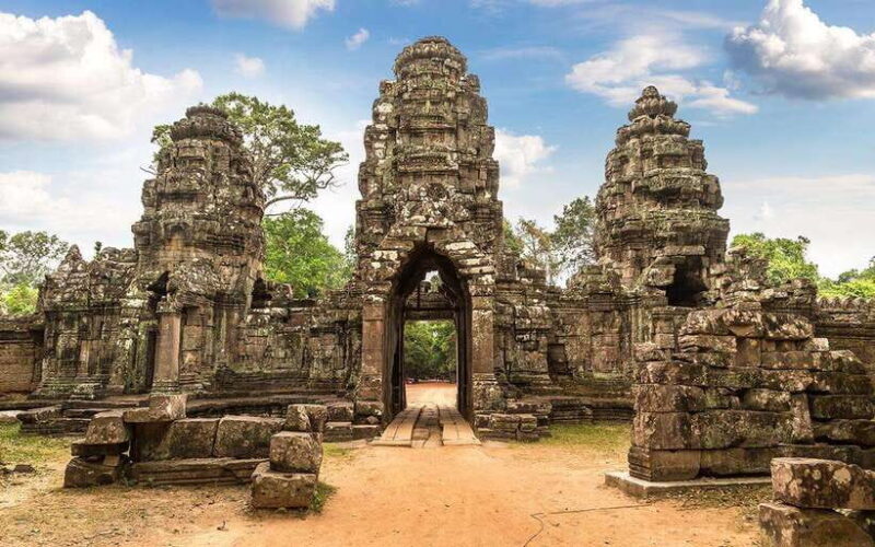 Angkor Wat Sunrise Private Tuktuk Tour in Siem Reap - The Practicalities of the Tour