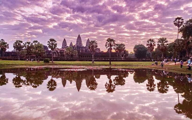 Angkor Wat Sunrise Private Tuktuk Tour in Siem Reap - Who Should Consider This Tour?